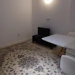 Myky Mouse Nu Primesc Santieristi Si Petrecareti Apartmán Bukurešť