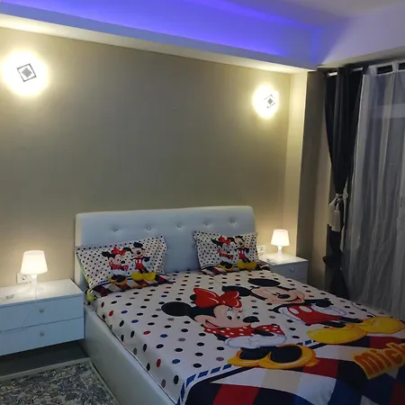 Myky Mouse Nu Primesc Santieristi Si Petrecareti Apartment Bucharest