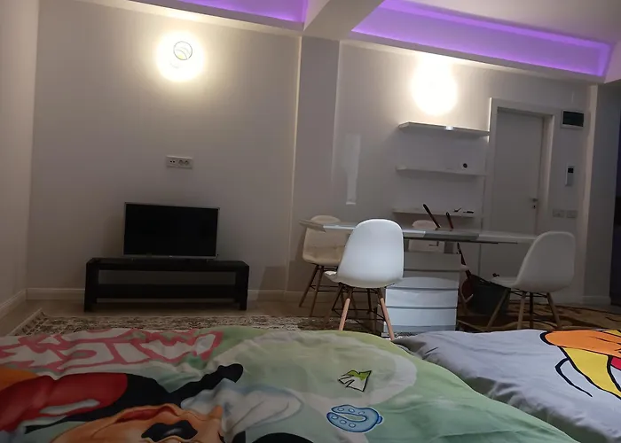 Апартаменти Myky Mouse Nu Primesc Santieristi Si Petrecareti